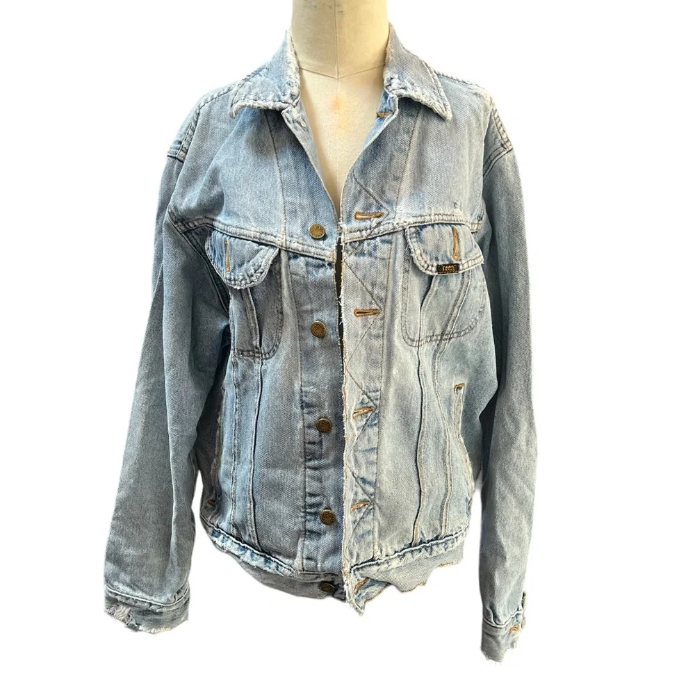 Vintage Lee Riders Denim Jacket Distressed Size Medium - Picture 1 of 15
